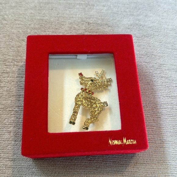 Neiman Marcus VINTAGE RUDOLPH REINDEER PIN SOLDERED RHINESTONE SPHINX - Picture 2 of 7